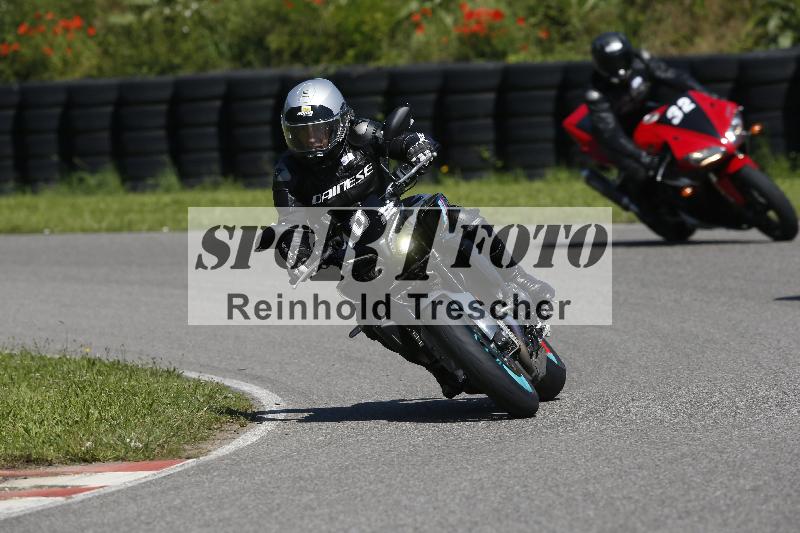 /Archiv-2024/29 12.06.2024 MOTO.CH Track Day ADR/Gruppe gelb/102